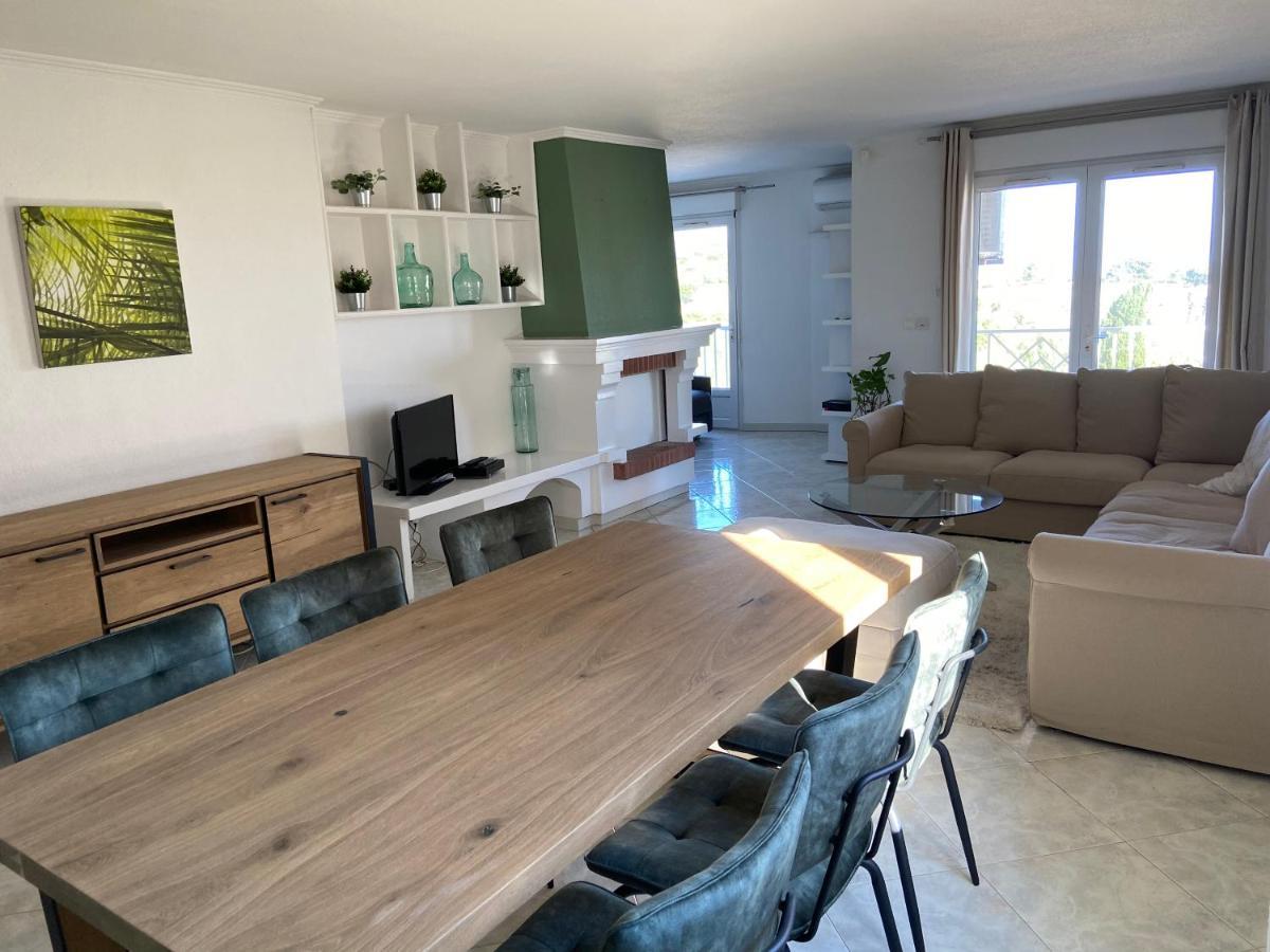 Appartement T4 Tres Bien Situe Et Climatise LʼÎle-Rousse 외부 사진